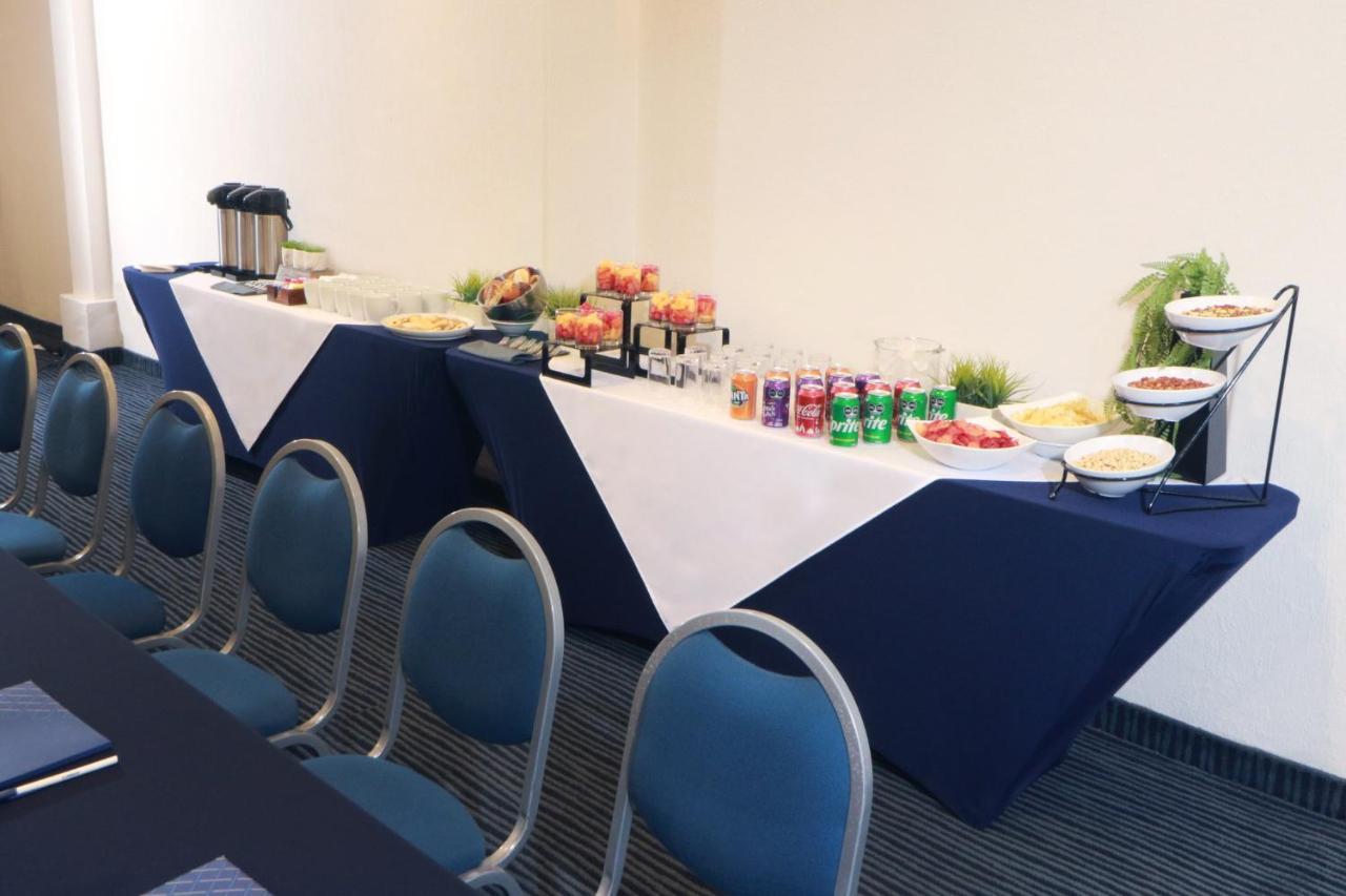 Holiday Inn Express San Luis Potosi By Ihg Exterior foto