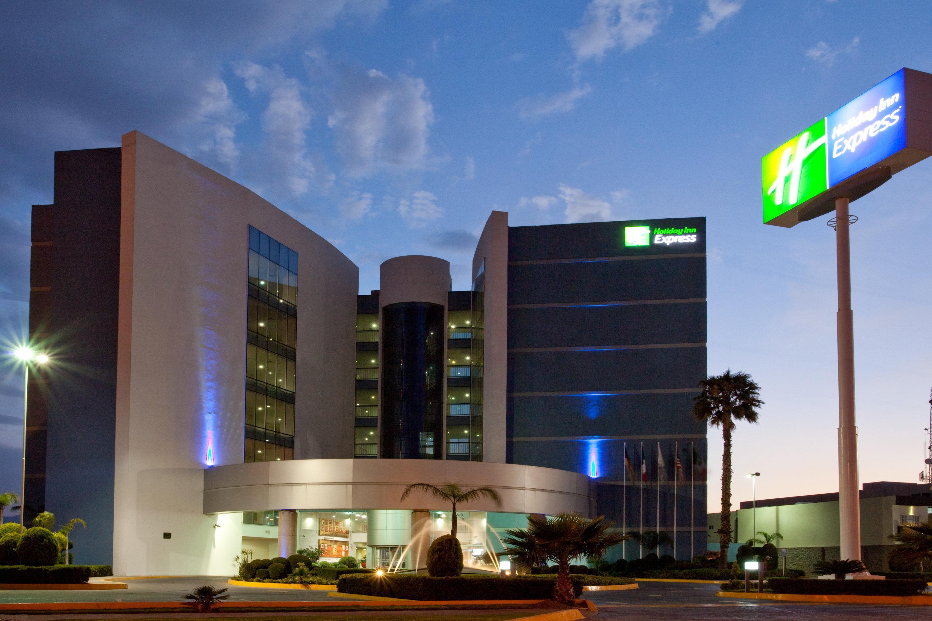 Holiday Inn Express San Luis Potosi By Ihg Exterior foto